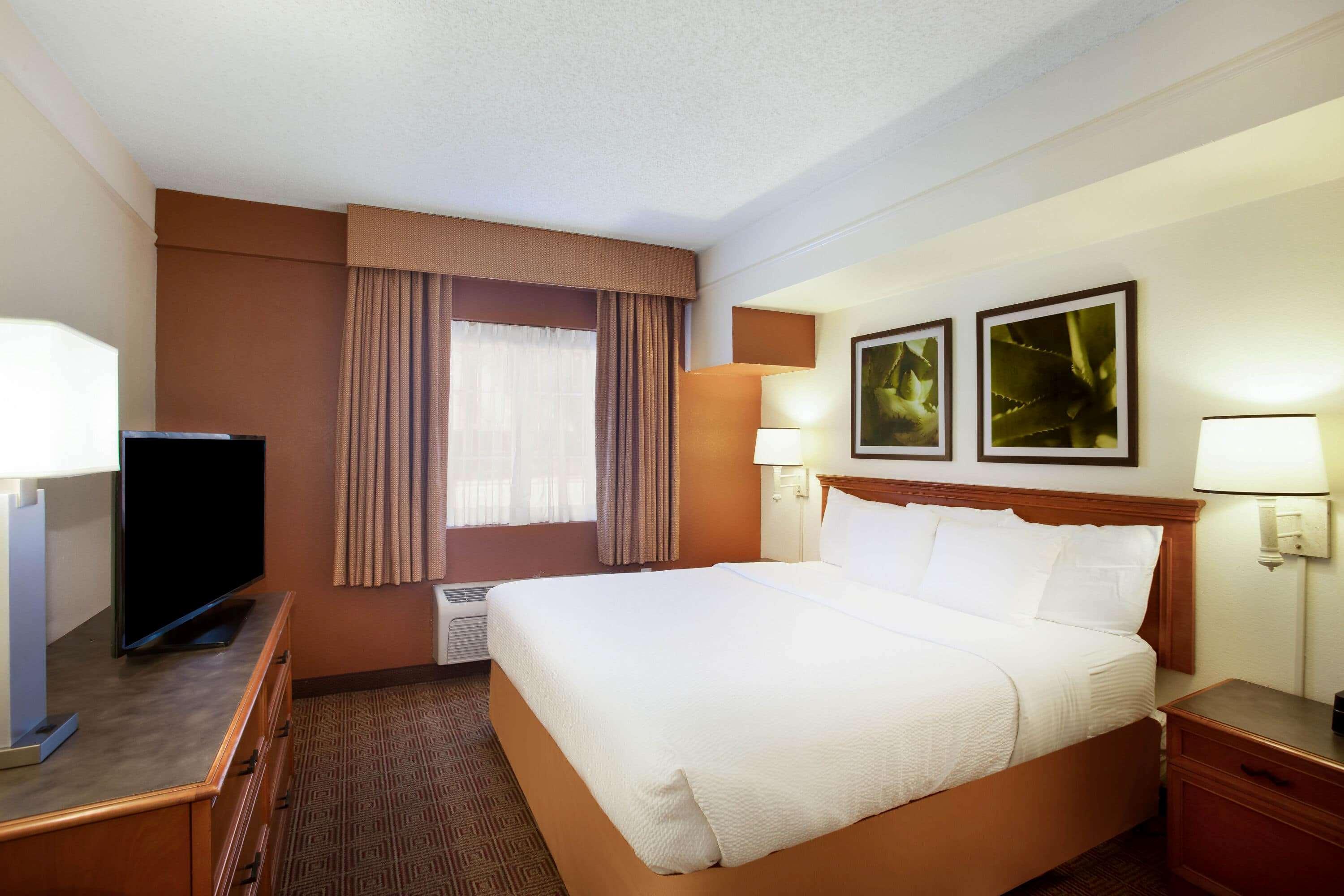 La Quinta Inn By Wyndham Austin Capitol / Downtown Exterior foto
